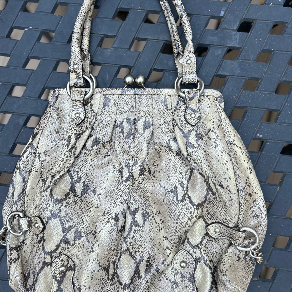 Kenneth Cole Women’s Vintage Leather Snakeskin Shoulder Bag Purse - Picture 11 of 15